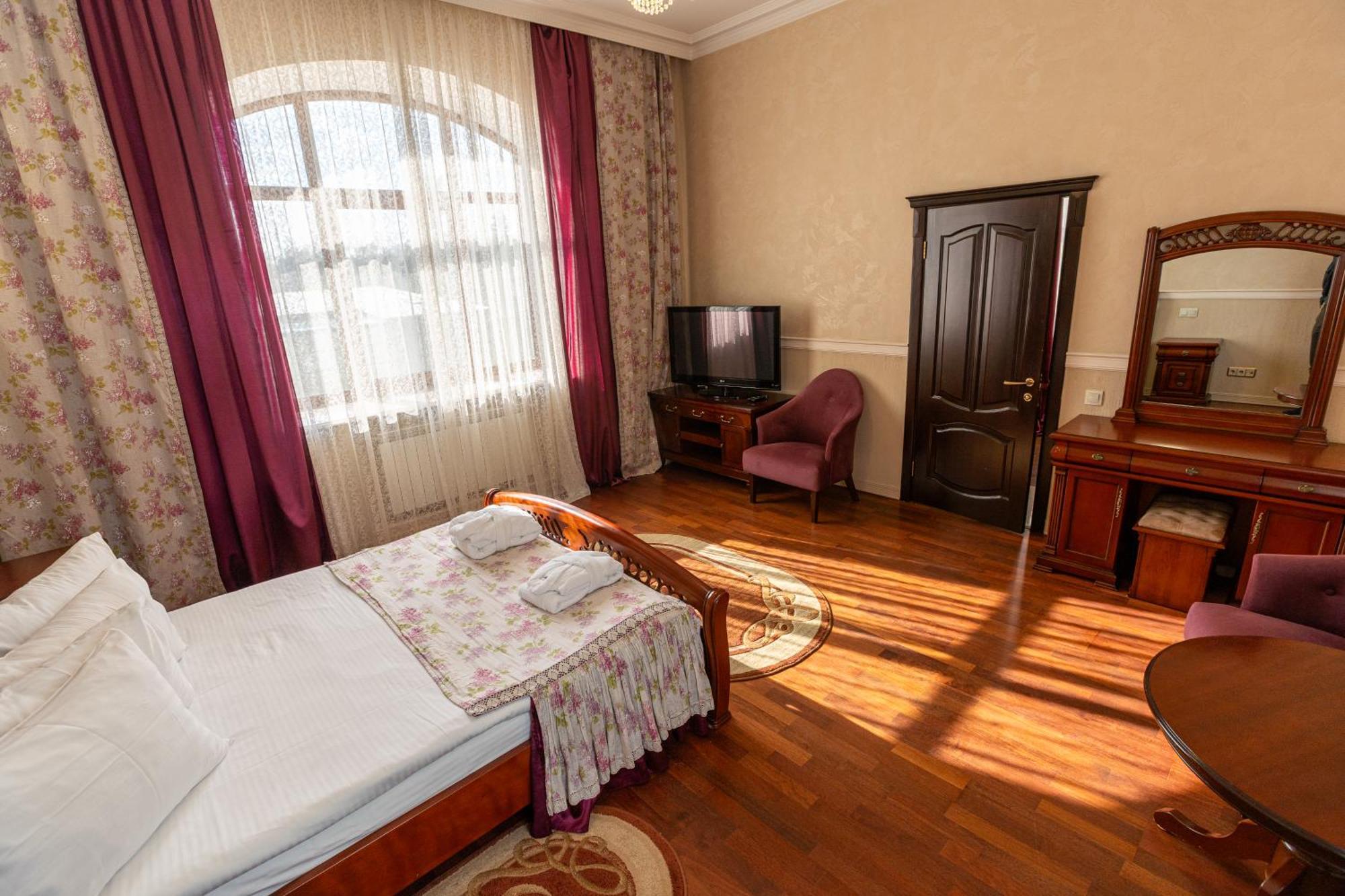 Koncha Zaspa Park Kozyn Zewnętrze zdjęcie