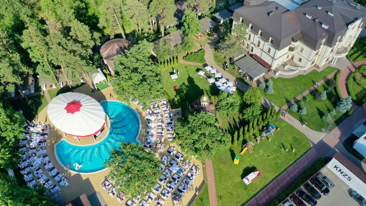 Koncha Zaspa Park Kozyn Zewnętrze zdjęcie